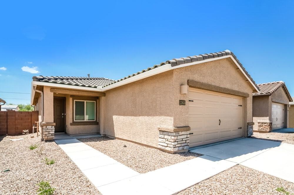 12835 N Peony Dr - Photo 3 of 16