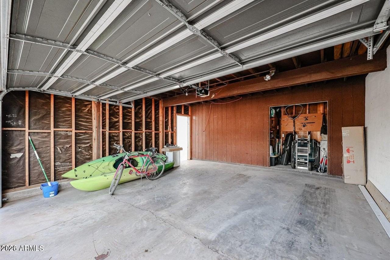 194 Laguna Dr E - Photo 3 of 19
