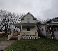 featured image of 514 Studebaker St #1