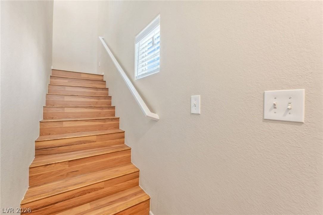 7318 Fools Gold St #101 - Photo 6 of 35