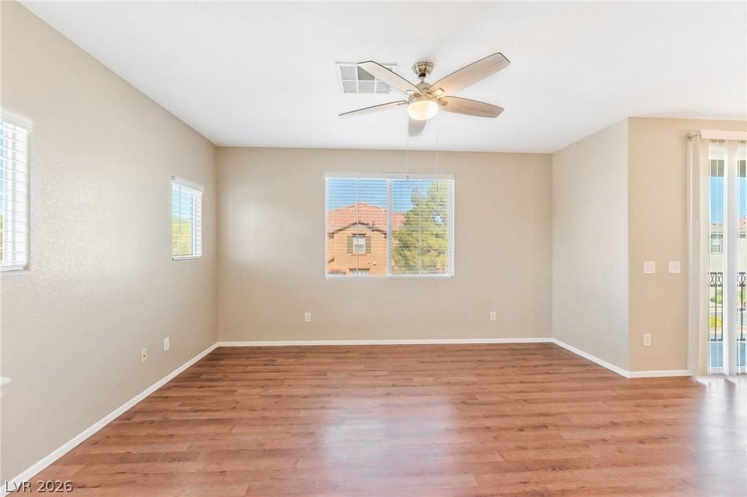 7318 Fools Gold St #101 - Photo 7 of 35