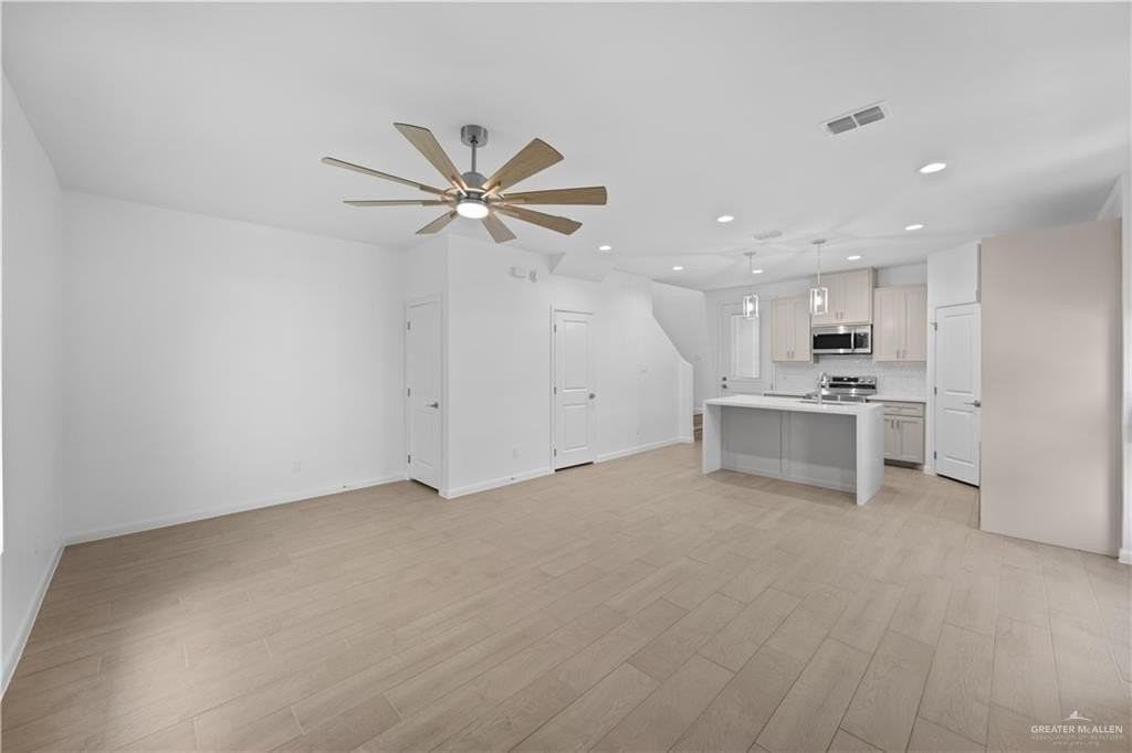 1220 Camellia Ave - Photo 5 of 19