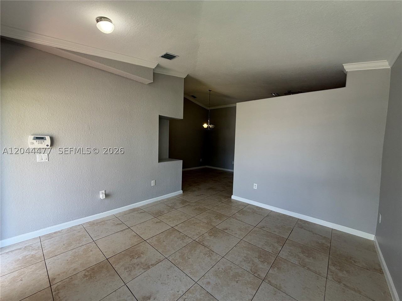 7753 Nw 201st Ter - Photo 7 of 38