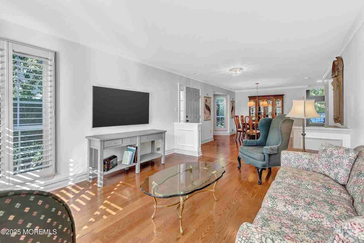 101 Tarpon Dr #1010 - Photo 5 of 30