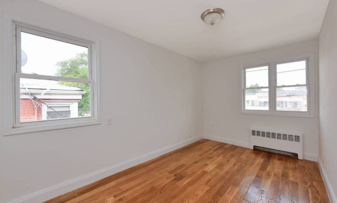 382 Rockaway Pkwy #2F - Photo 2 of 8