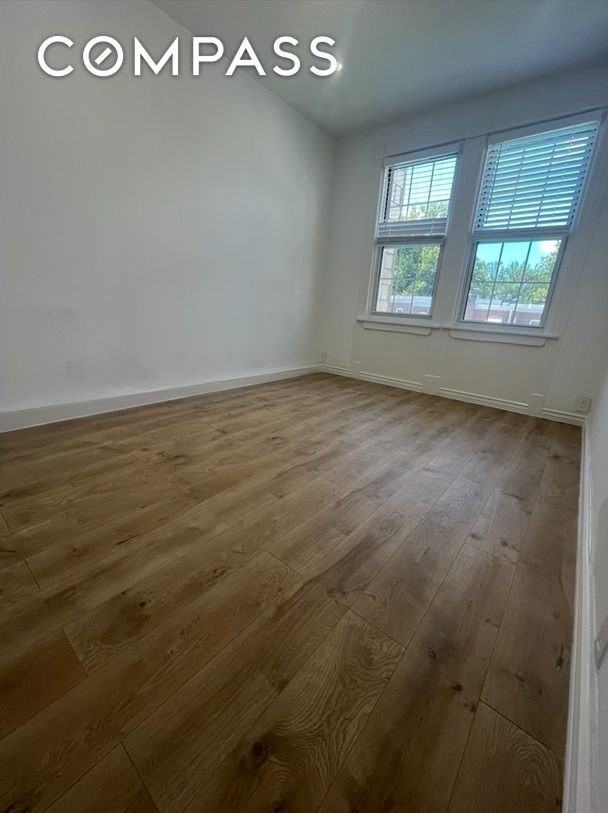 2450 38th St #F2 - Photo 4 of 5