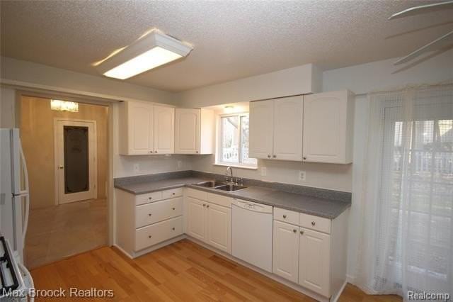 2120 Daintree Ave - Photo 5 of 26