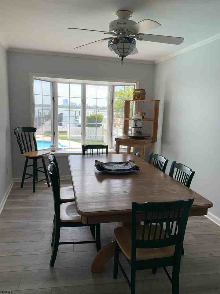 540 W Shore Dr - Photo 5 of 17