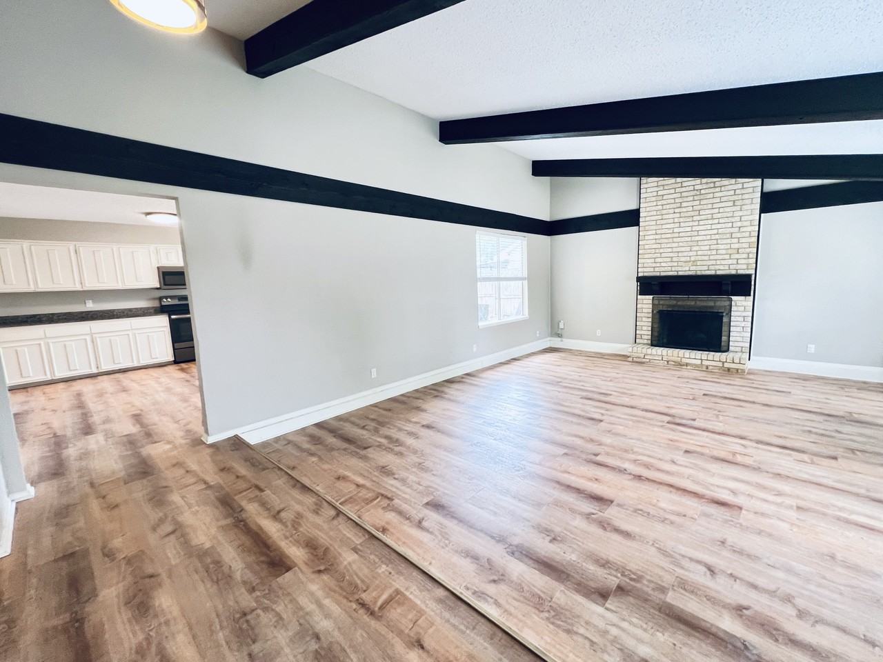 2102 Richwood Dr #1 - Photo 6 of 37