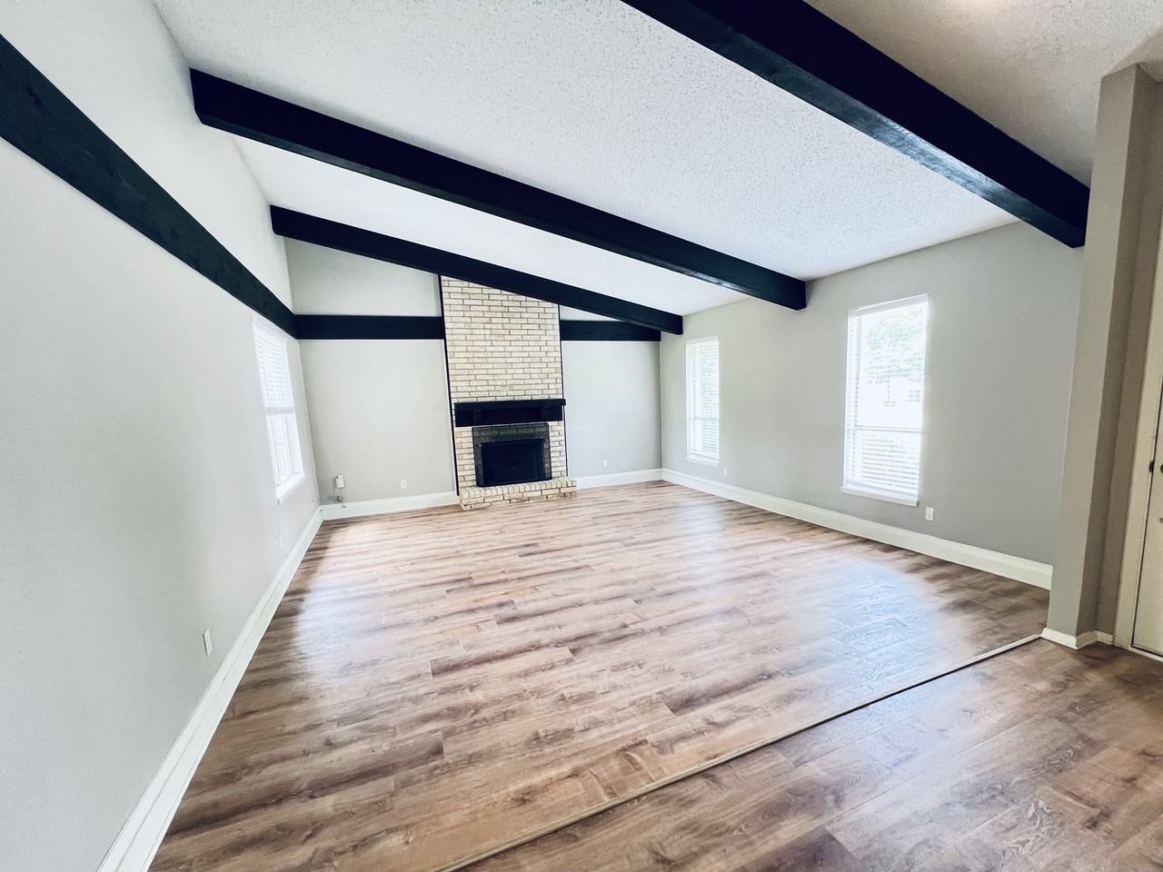 2102 Richwood Dr #1 - Photo 7 of 37