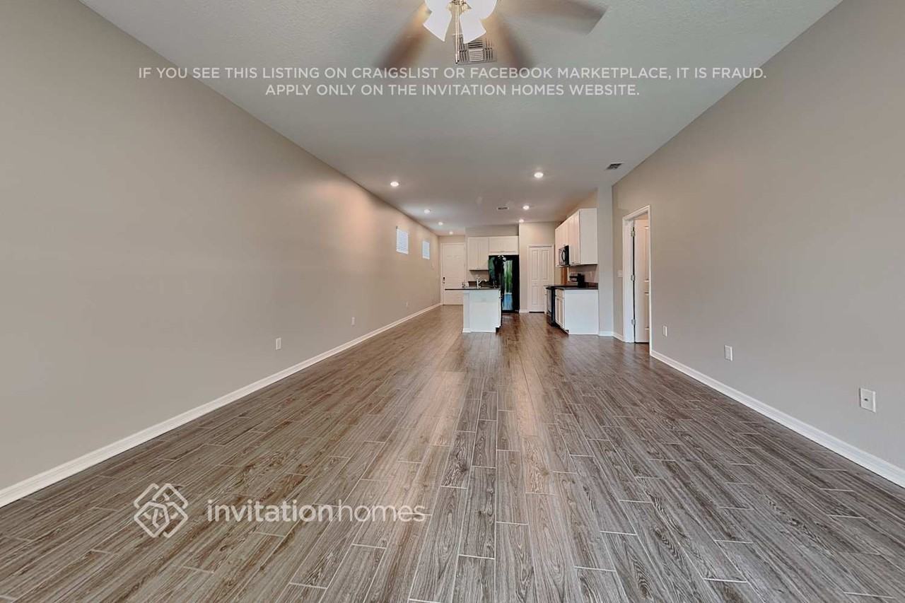 7610 Ashcroft Dr - Photo 3 of 17