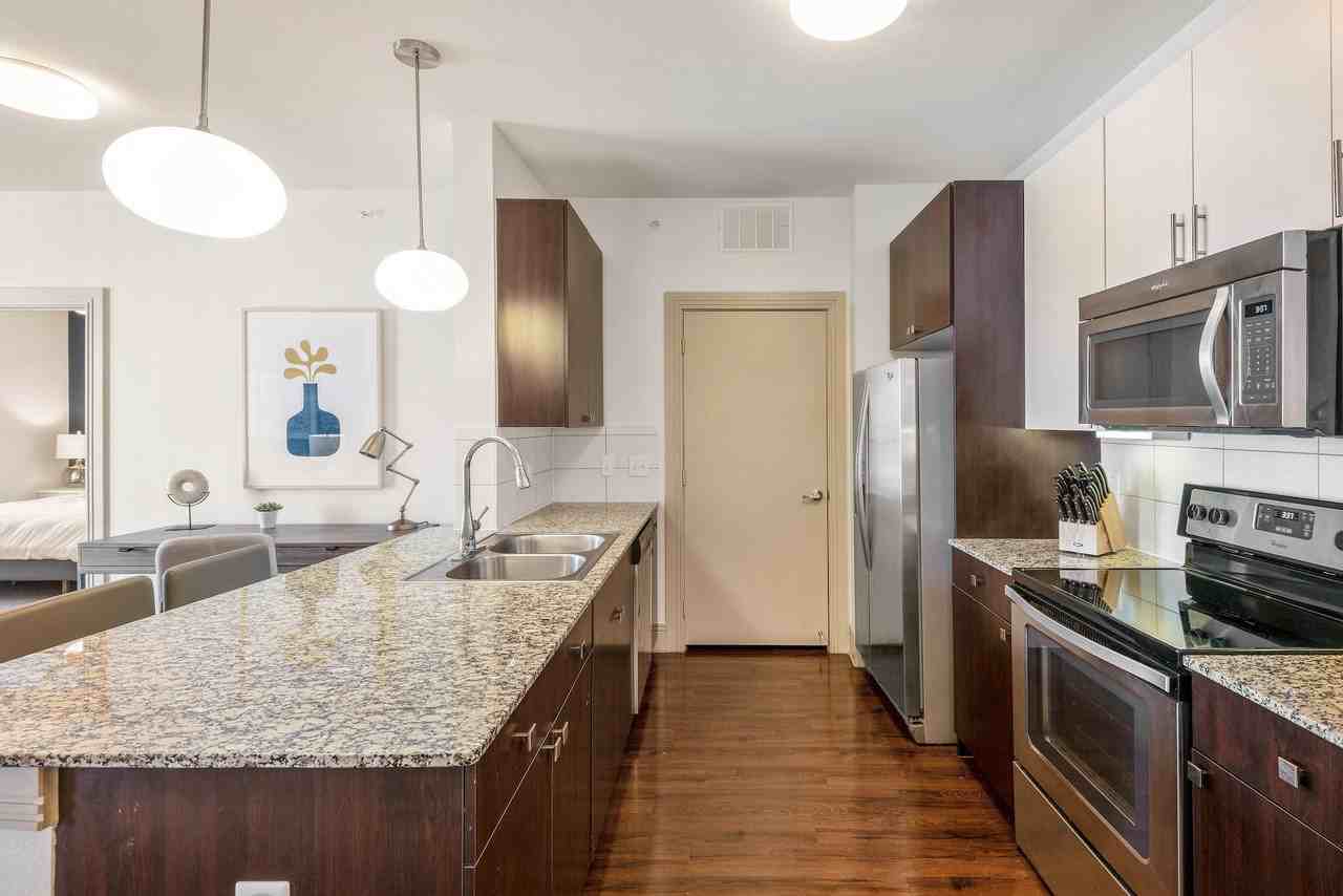 348 Main St - Photo 3 of 12