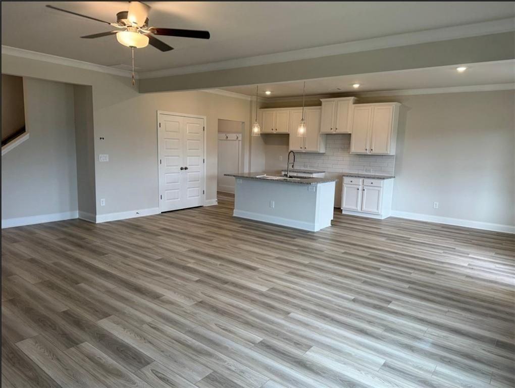 3250 Westgate Park Dr - Photo 3 of 20