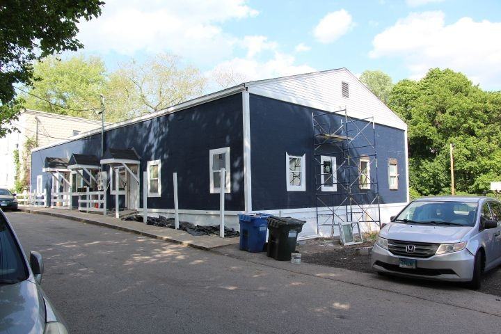 33 Lake St ##C - Photo 3 of 3