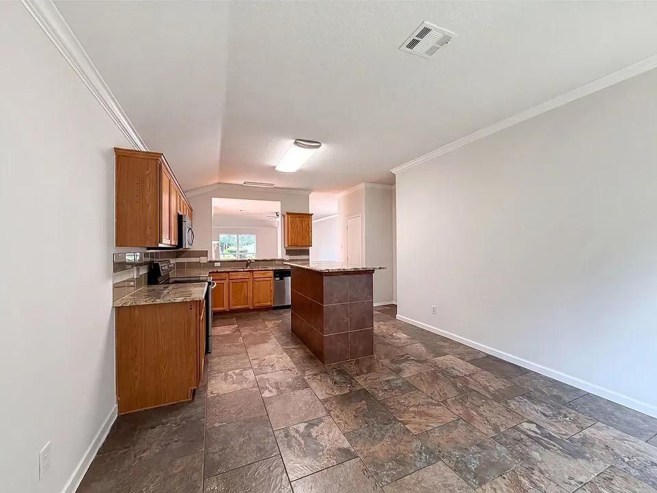 2324 Glenhaven Dr - Photo 6 of 16