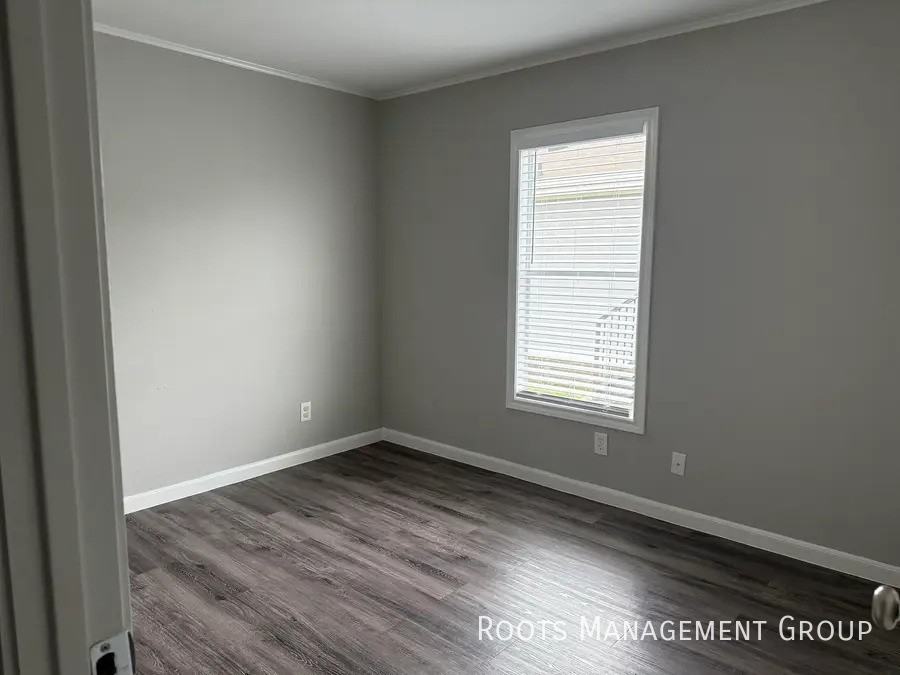 15927 Clarke Springs Dr #15927C - Photo 6 of 30