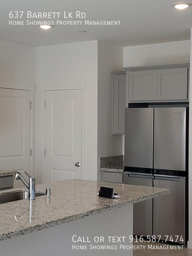 637 Barrett Lake Rd - Photo 3 of 10