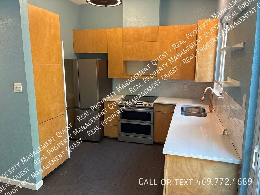 3948 Buena Vista St #105 - Photo 7 of 22