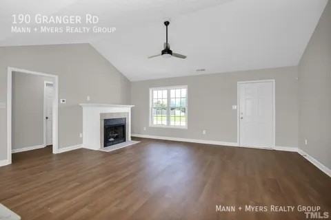 190 Granger Rd - Photo 5 of 24