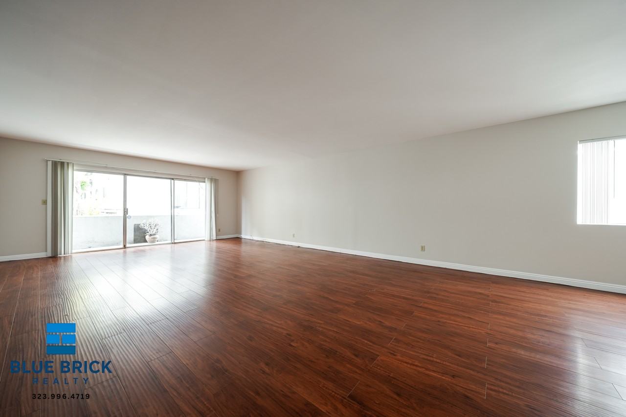 815 S Shenandoah St #301 - Photo 2 of 24