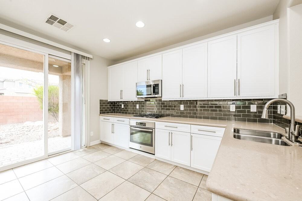 6485 Cape Canyon Ct - Photo 7 of 17