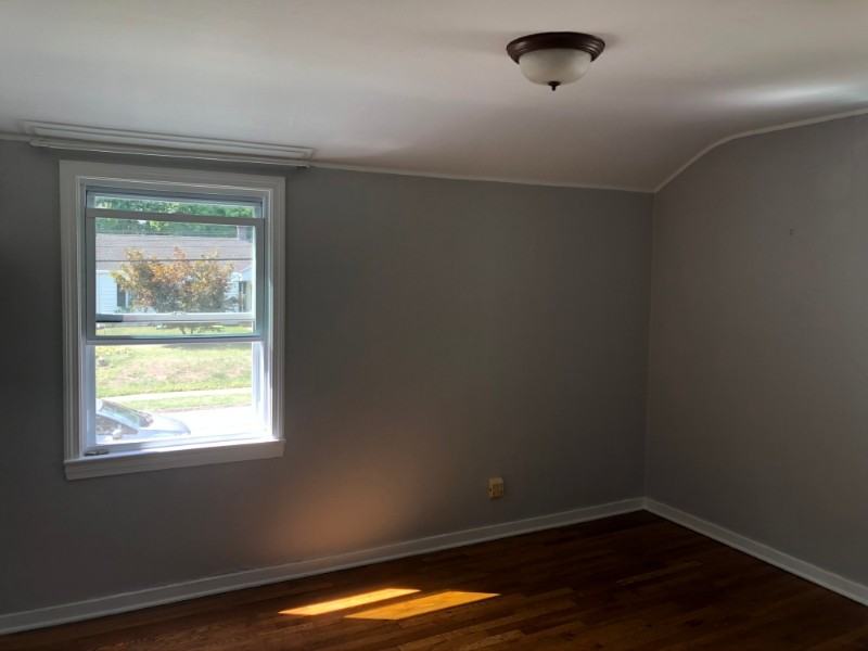 20 Elmhurst Cir - Photo 7 of 13