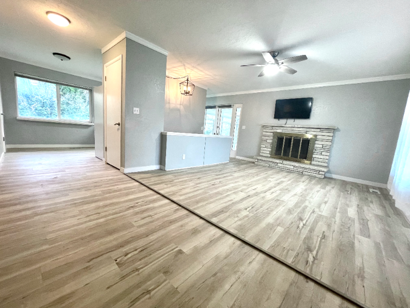 1953 S Davis Blvd - Photo 4 of 18