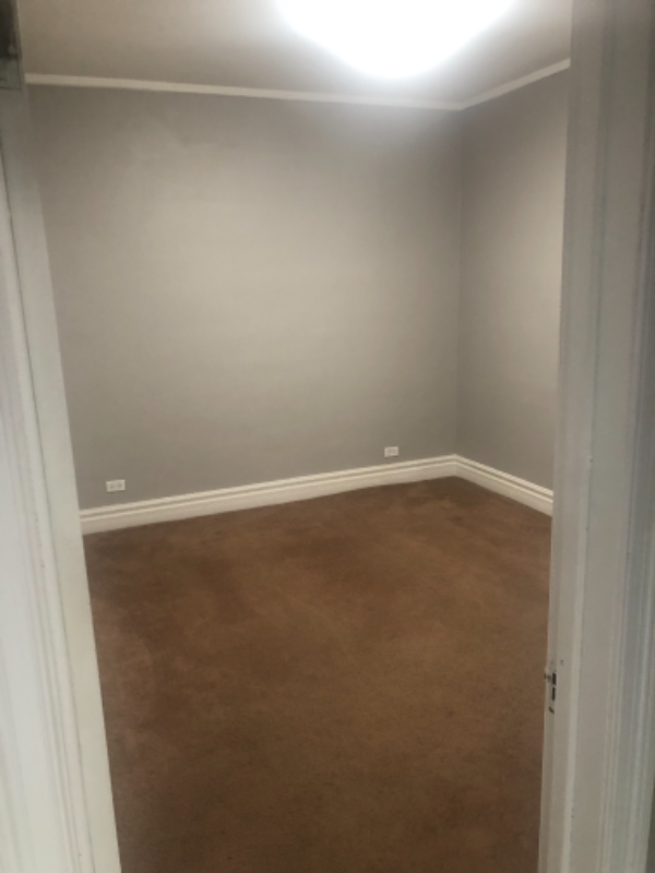 2828 W Lunt Ave #1 - Photo 4 of 9