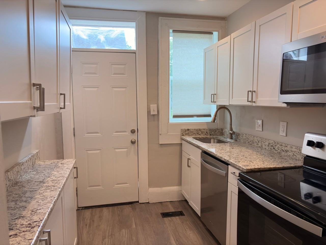 59 E Maynard Ave #59 - Photo 6 of 16