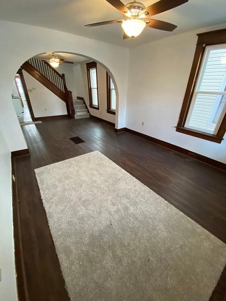328 1/2 3rd St - Photo 2 of 13
