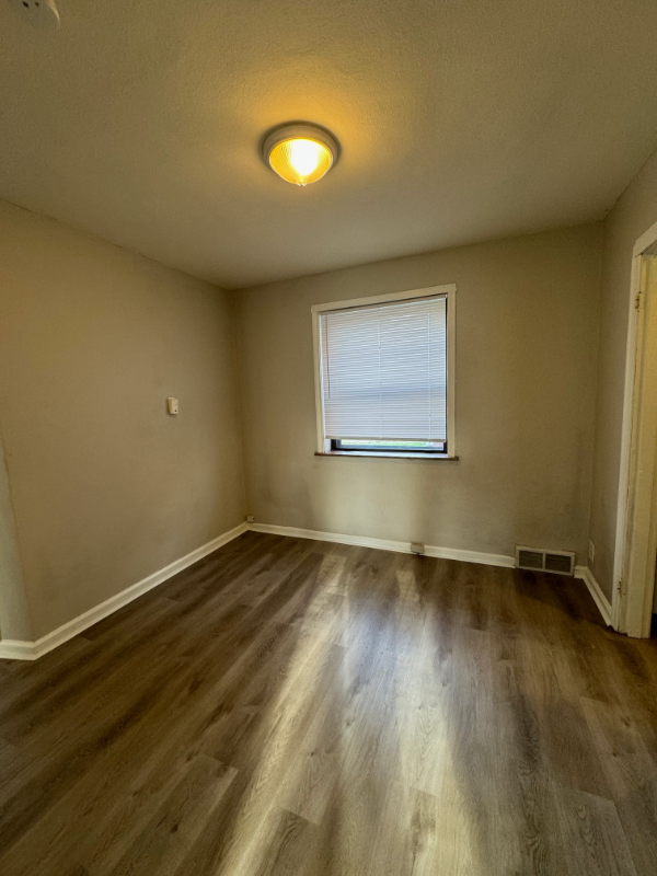 6430 Hampton Ave #6430 - Photo 3 of 7
