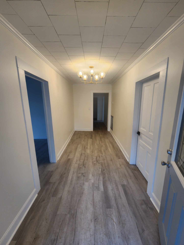 403 Vance Ave - Photo 3 of 9