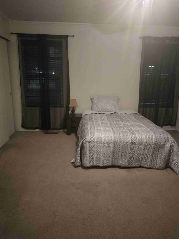 448 Shorewood Dr Nw - Photo 5 of 8
