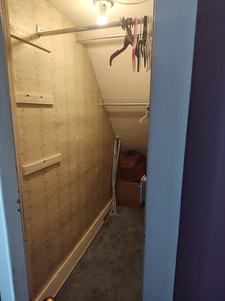 320 Toledo St #1 - Photo 5 of 11