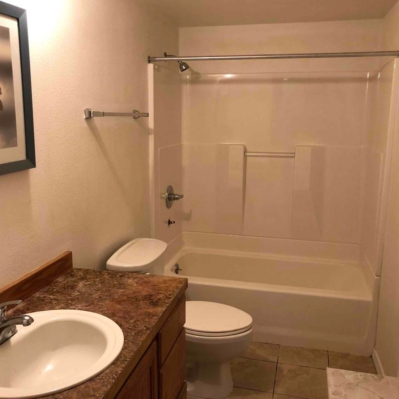 11730 8th Ave S - Photo 5 of 20
