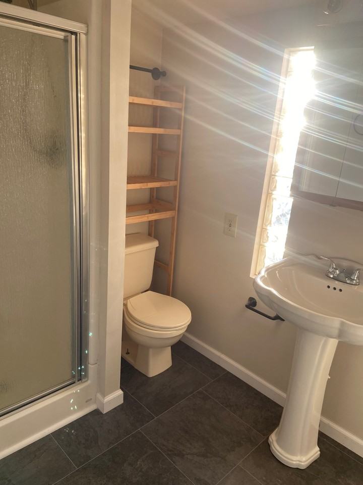 130 Garfield Ave - Photo 6 of 6