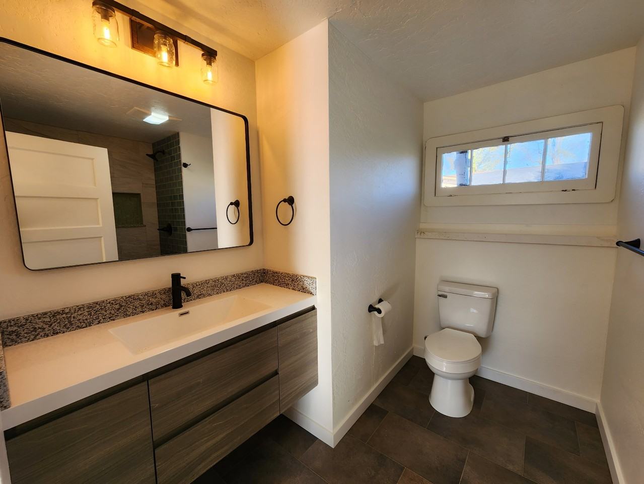 105 Elk St - Photo 2 of 13
