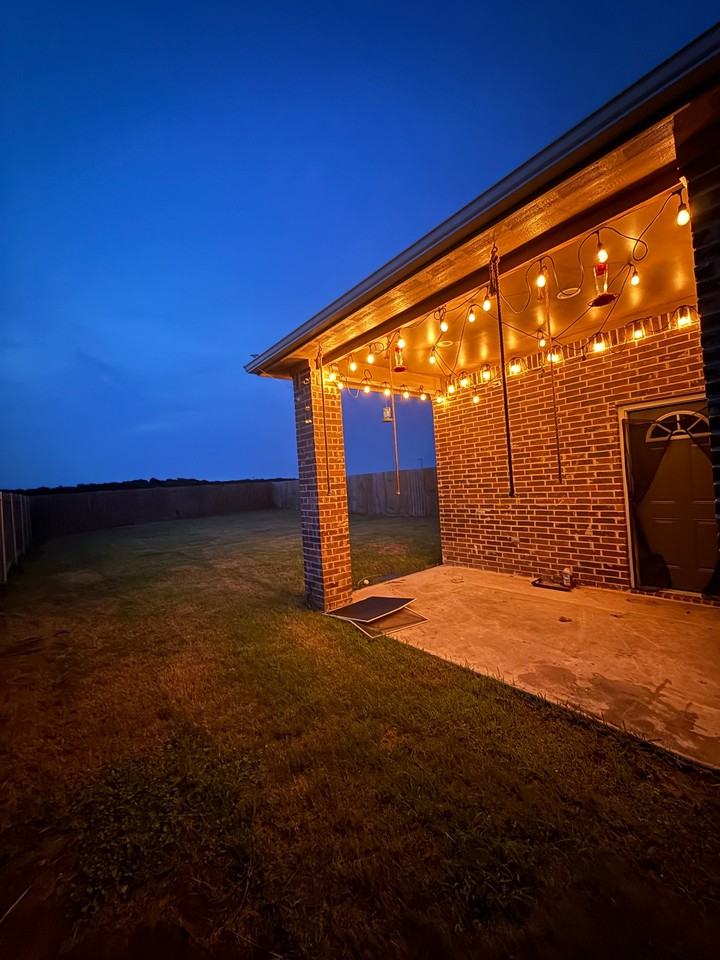 524 Wood Dr - Photo 2 of 15