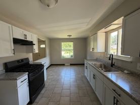 5556 Andover Blvd - Photo 1 of 1