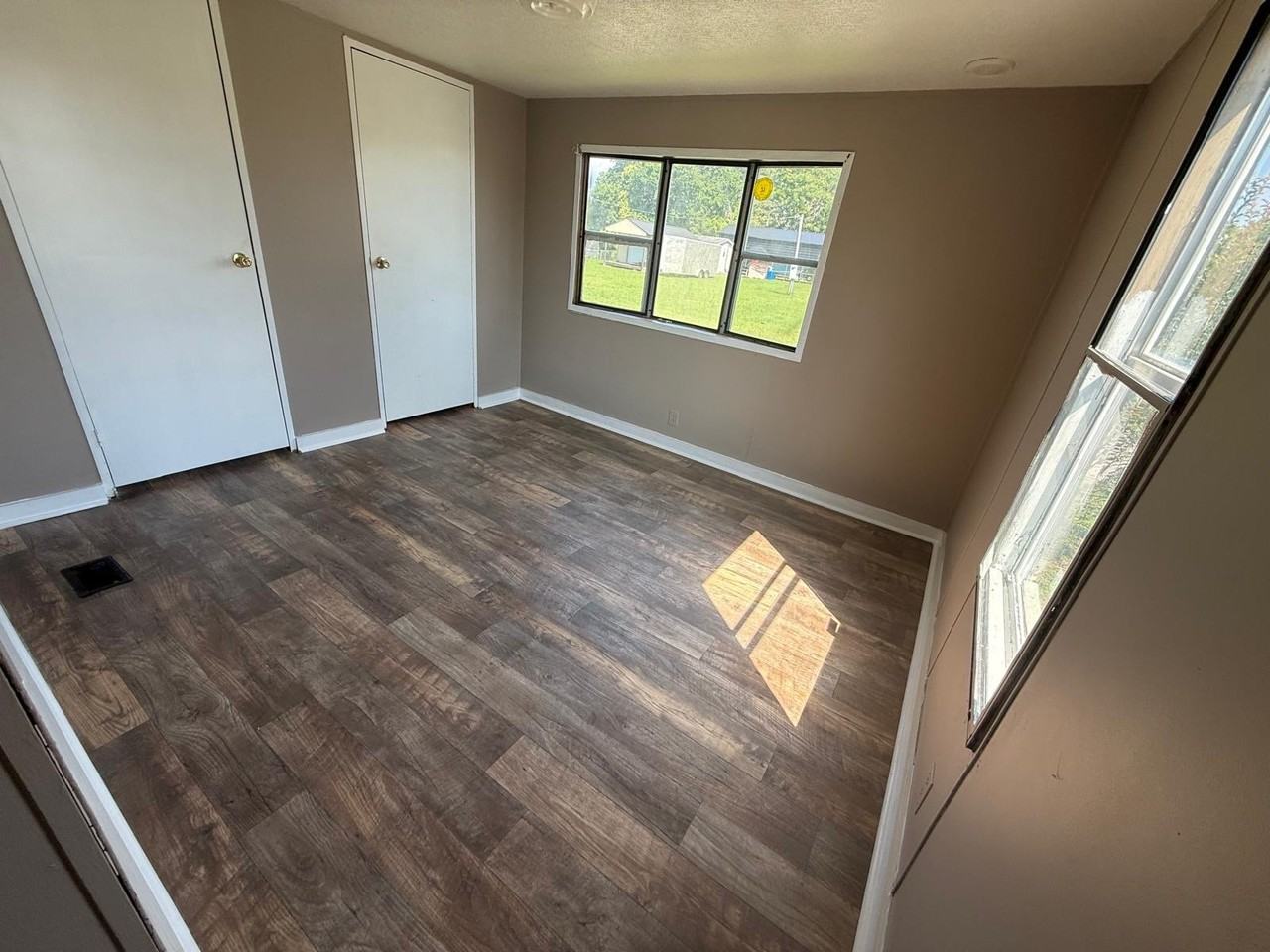 1801 Gilbert Dr - Photo 2 of 13