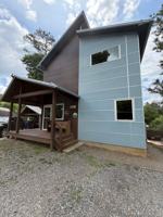 featured image of 82 Wood Ave
