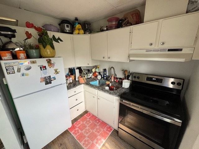 2126 N High St #D - Photo 3 of 13