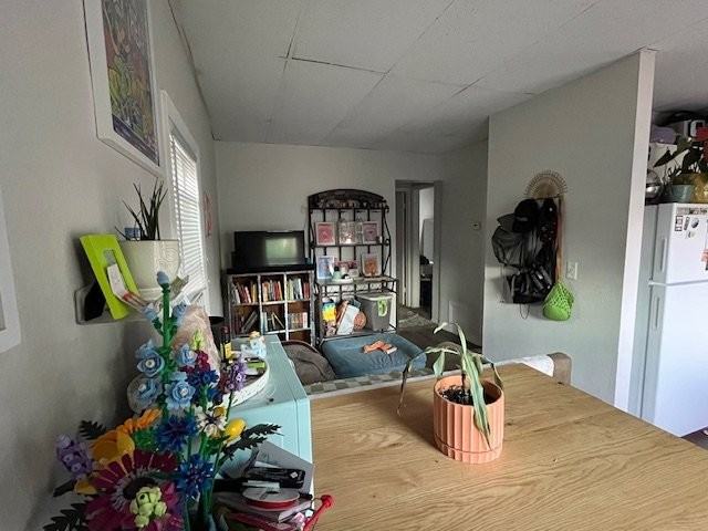 2126 N High St #D - Photo 5 of 13