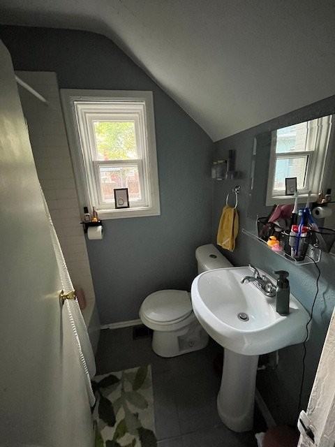 2126 N High St #D - Photo 6 of 13