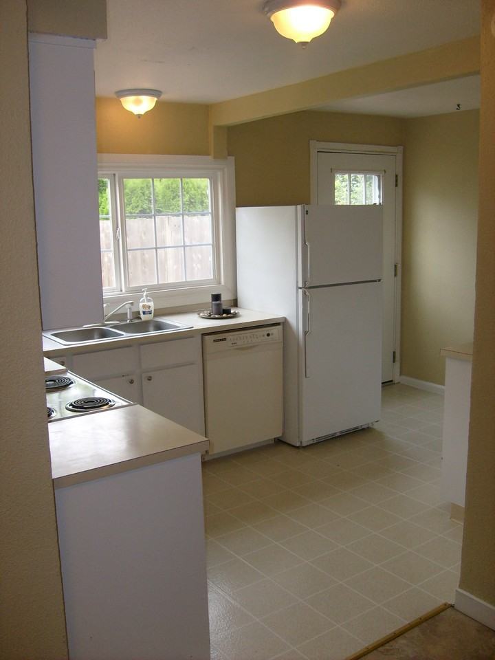 2022 Filbert St - Photo 2 of 31