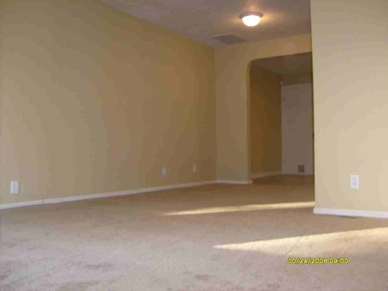 2022 Filbert St - Photo 4 of 31