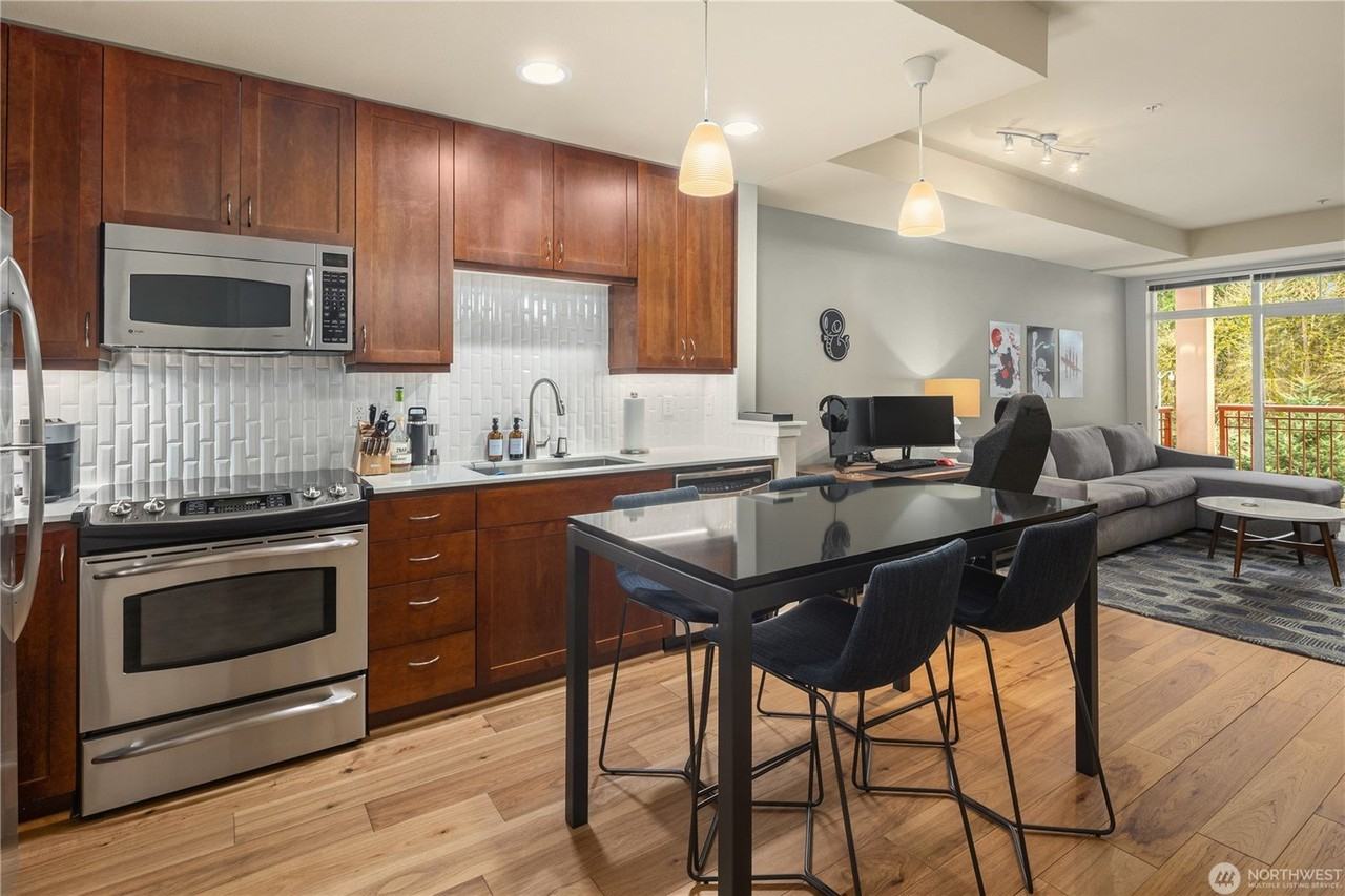 16141 Cleveland St #401 - Photo 2 of 8