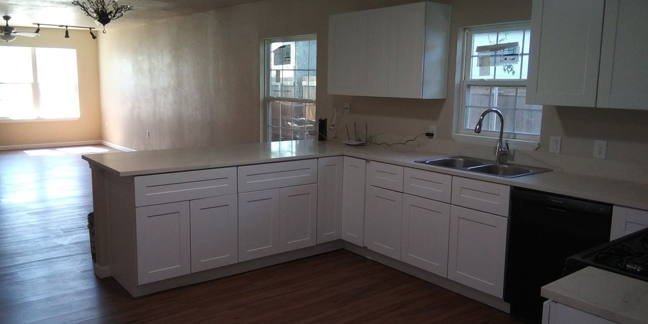 829 E Arlington Ave - Photo 3 of 16