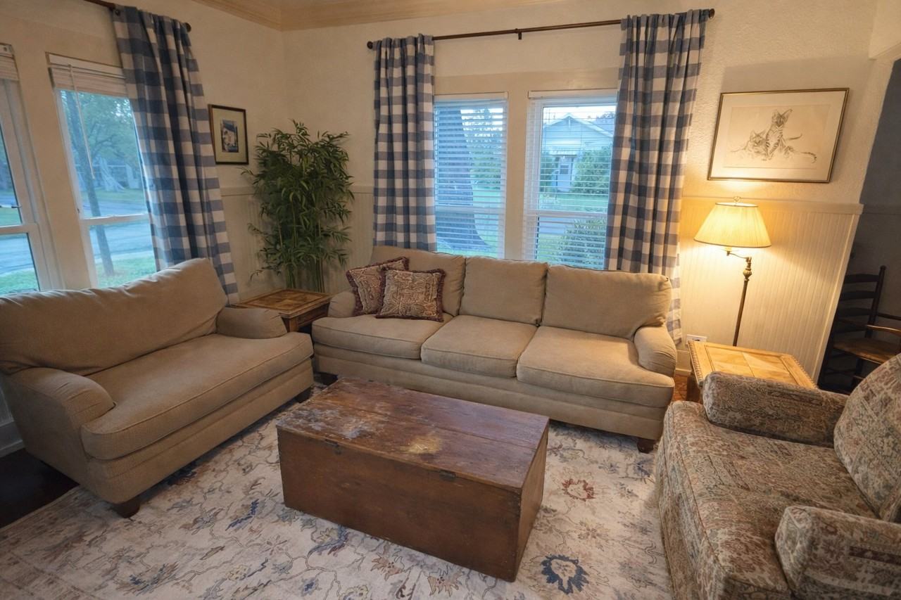 2402 Monroe St #3 - Photo 2 of 20