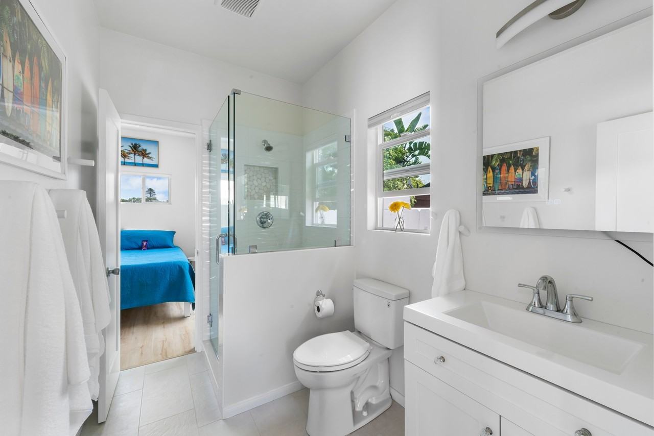 252 Walsh St #2 - Photo 5 of 7